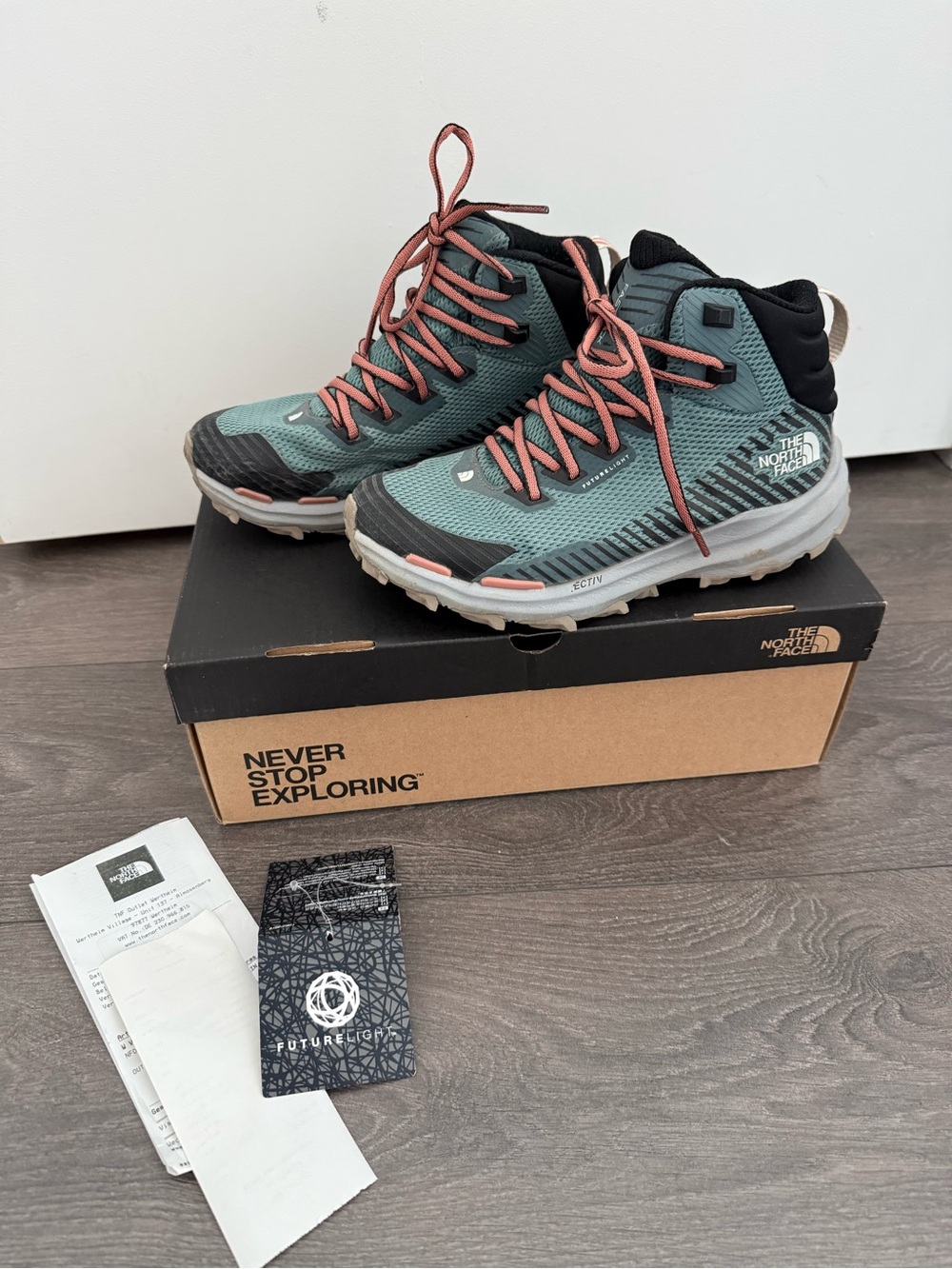 The North Face hike Trail Waterproof Hiking Boots 6 futurelight light Vectiv
